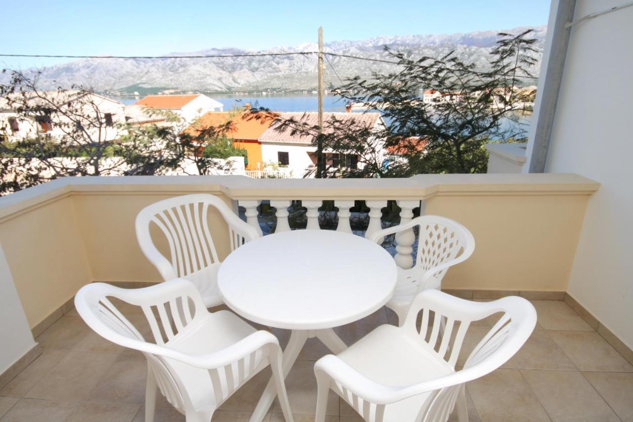 Apartments And Rooms By The Sea Vinjerac, Zadar - 3248 Bagian luar foto