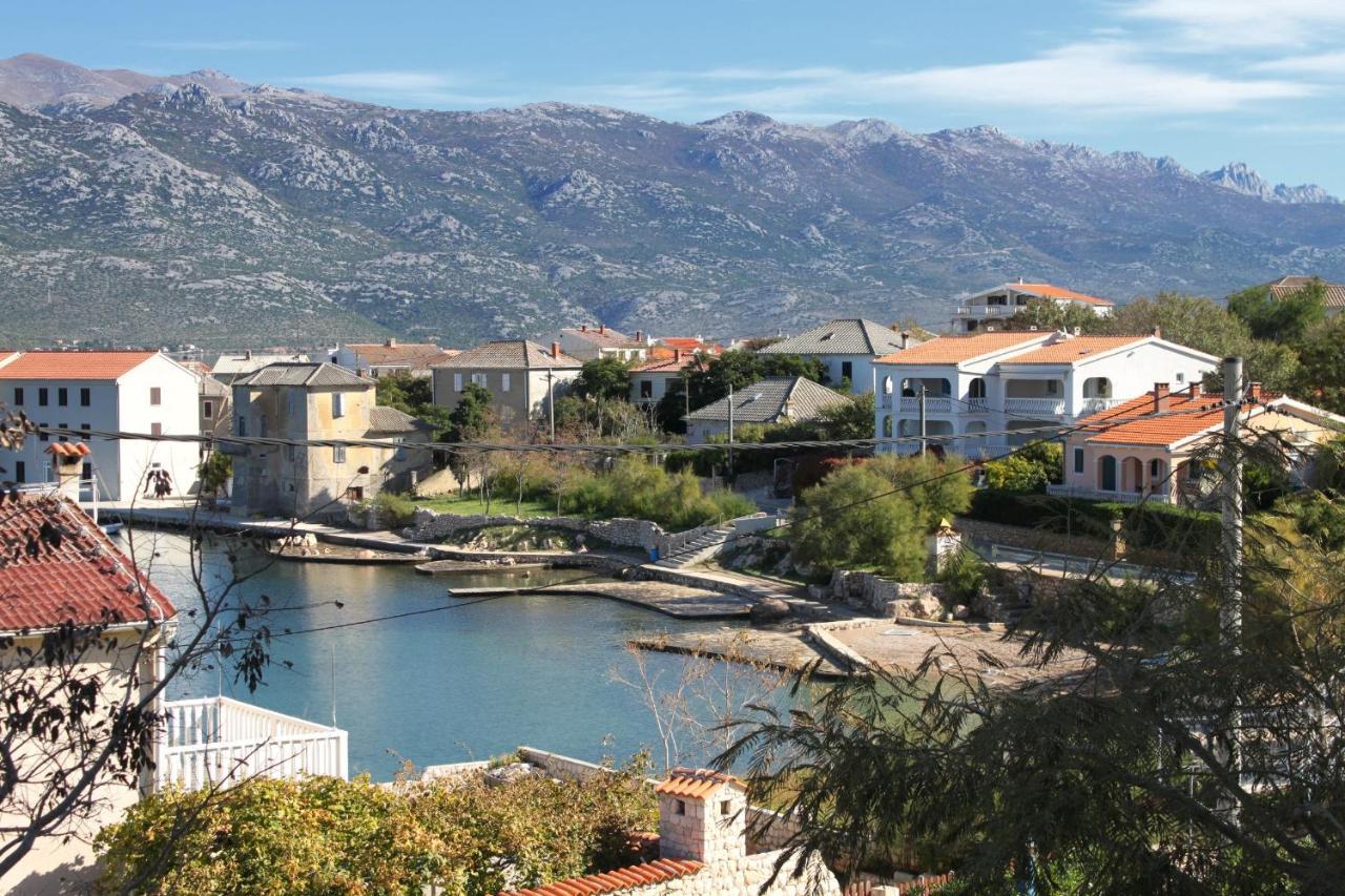 Apartments And Rooms By The Sea Vinjerac, Zadar - 3248 Bagian luar foto