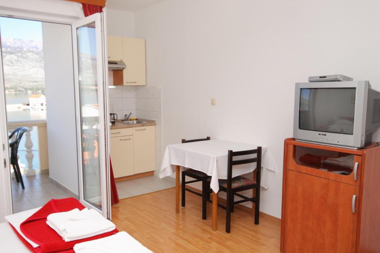 Apartments And Rooms By The Sea Vinjerac, Zadar - 3248 Bagian luar foto
